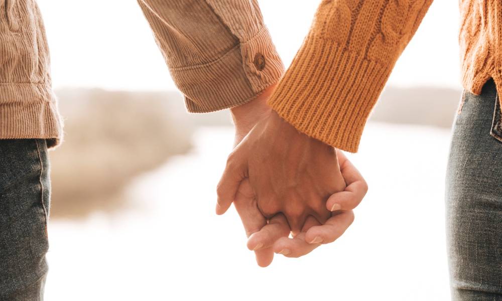 Back-view-couple-holding-hands.jpg